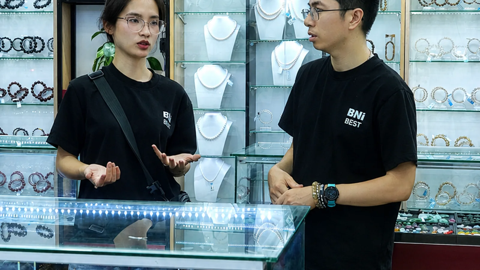 Ảnh bìa bài viết Bản đồ ánh sáng phòng livestream: đặt đèn theo khuôn mặt và sản phẩm